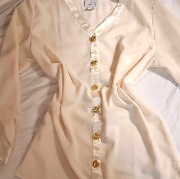 Eaton Tops - Vintage button up blouse